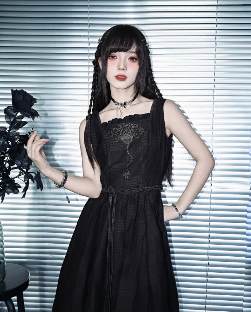 Embroidery Skirt - Nouvelle Robe Longue Noire Double Couche
