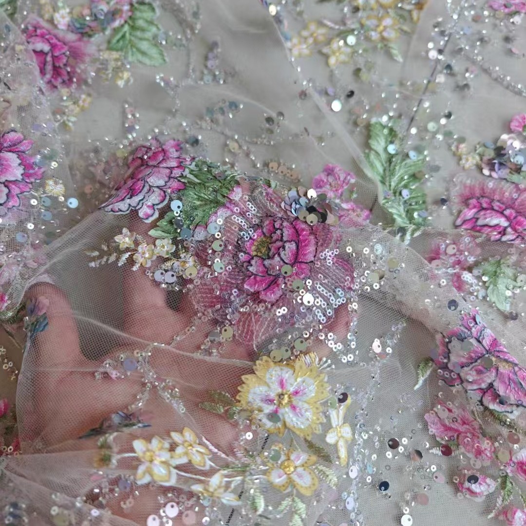 Embroidery Web - Tissu en dentelle perlée de luxe
