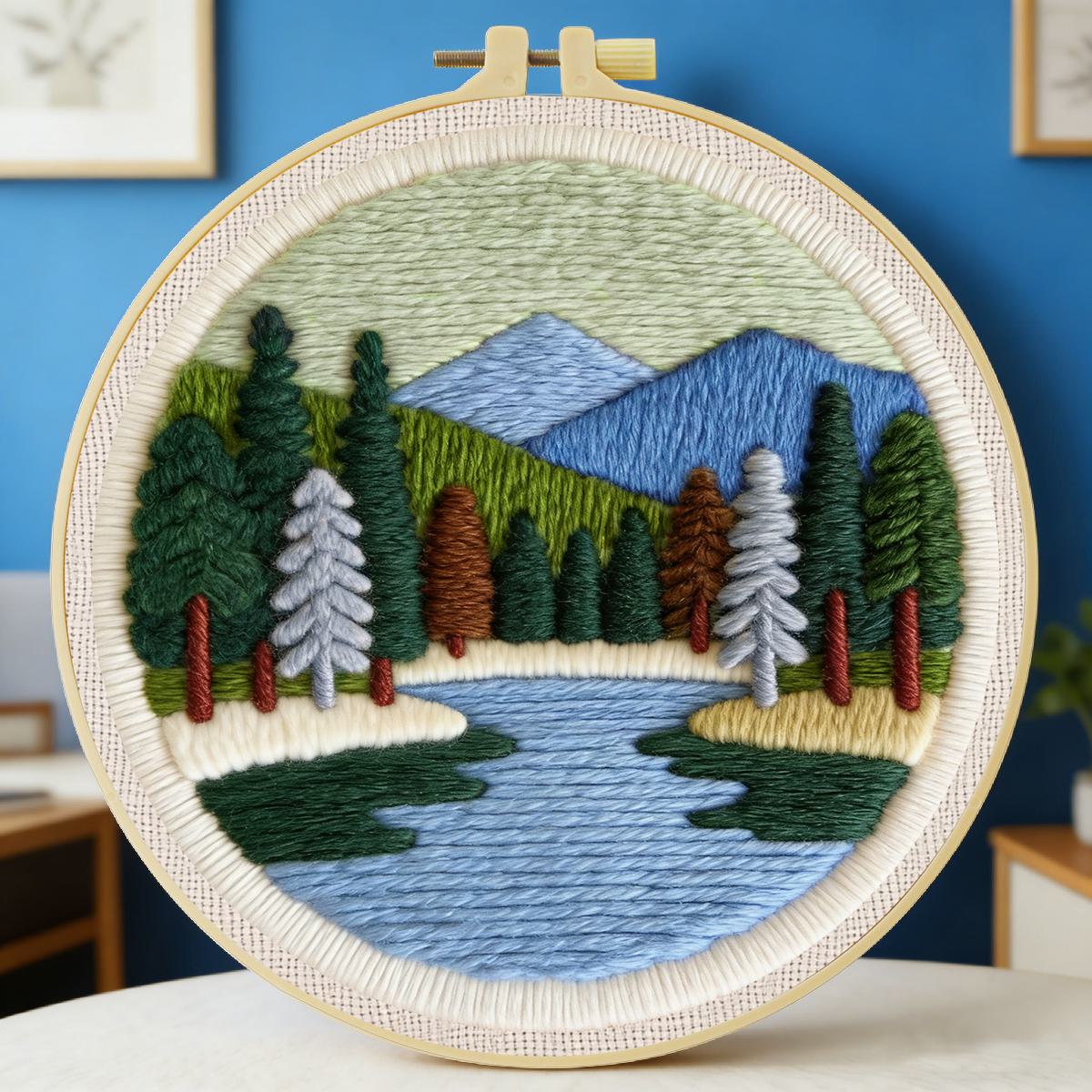 Printed Embroidery Kit - Kit de broderie au poinçon Paysage