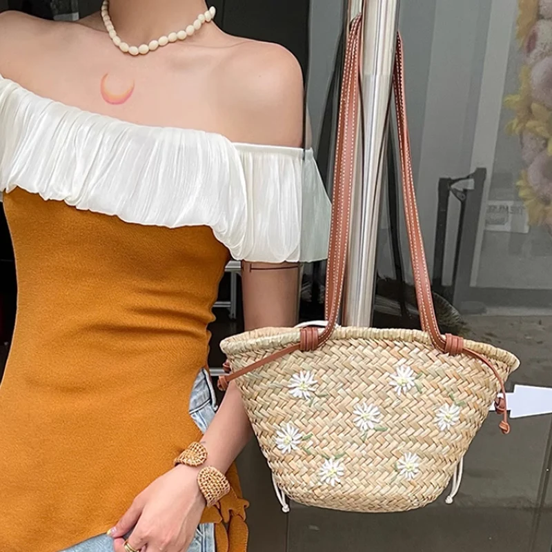 Sacs à main tissés en paille n - Embroidery Bali avis et prix