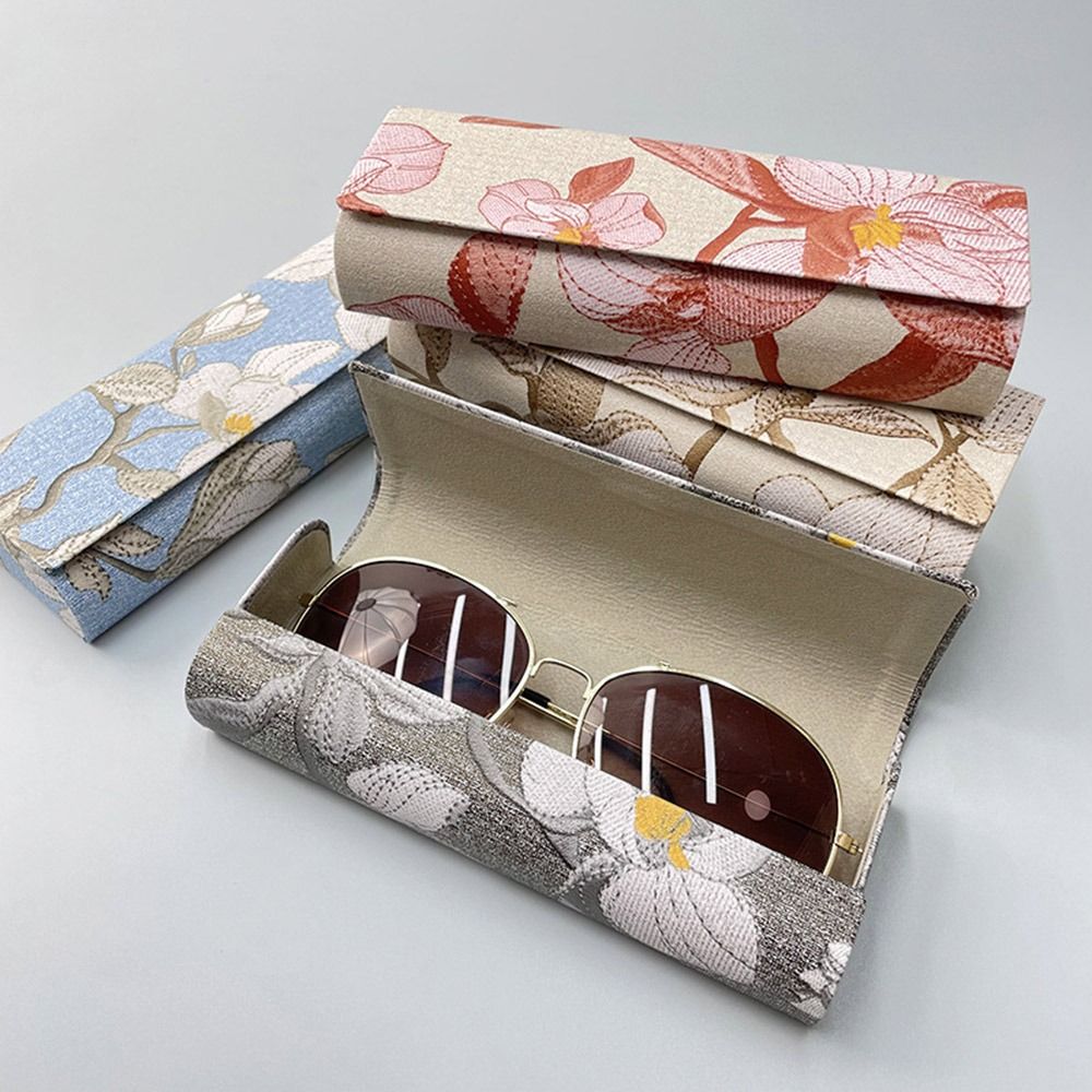 Étui à lunettes de style chino - Embroidery Viewer avis et prix