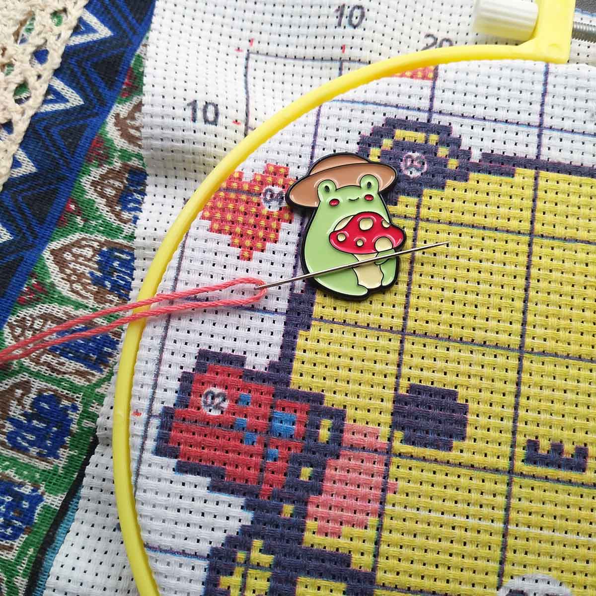 Porte-aiguilles grenouille pou - Needle Minder Magnet avis et prix
