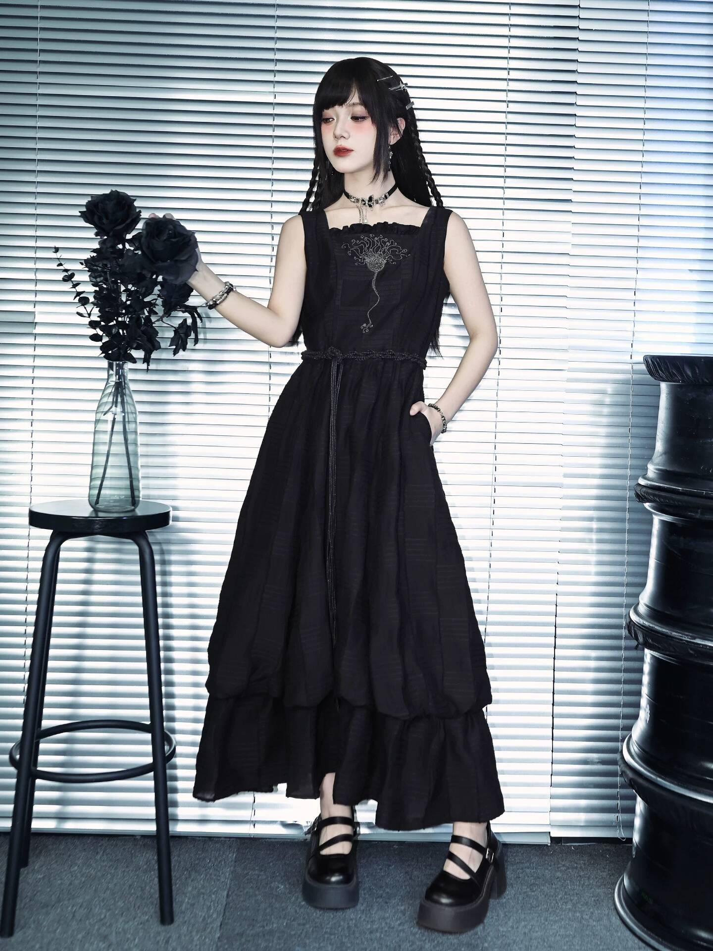 Nouvelle Robe Longue Noire Dou - Embroidery Skirt avis et prix