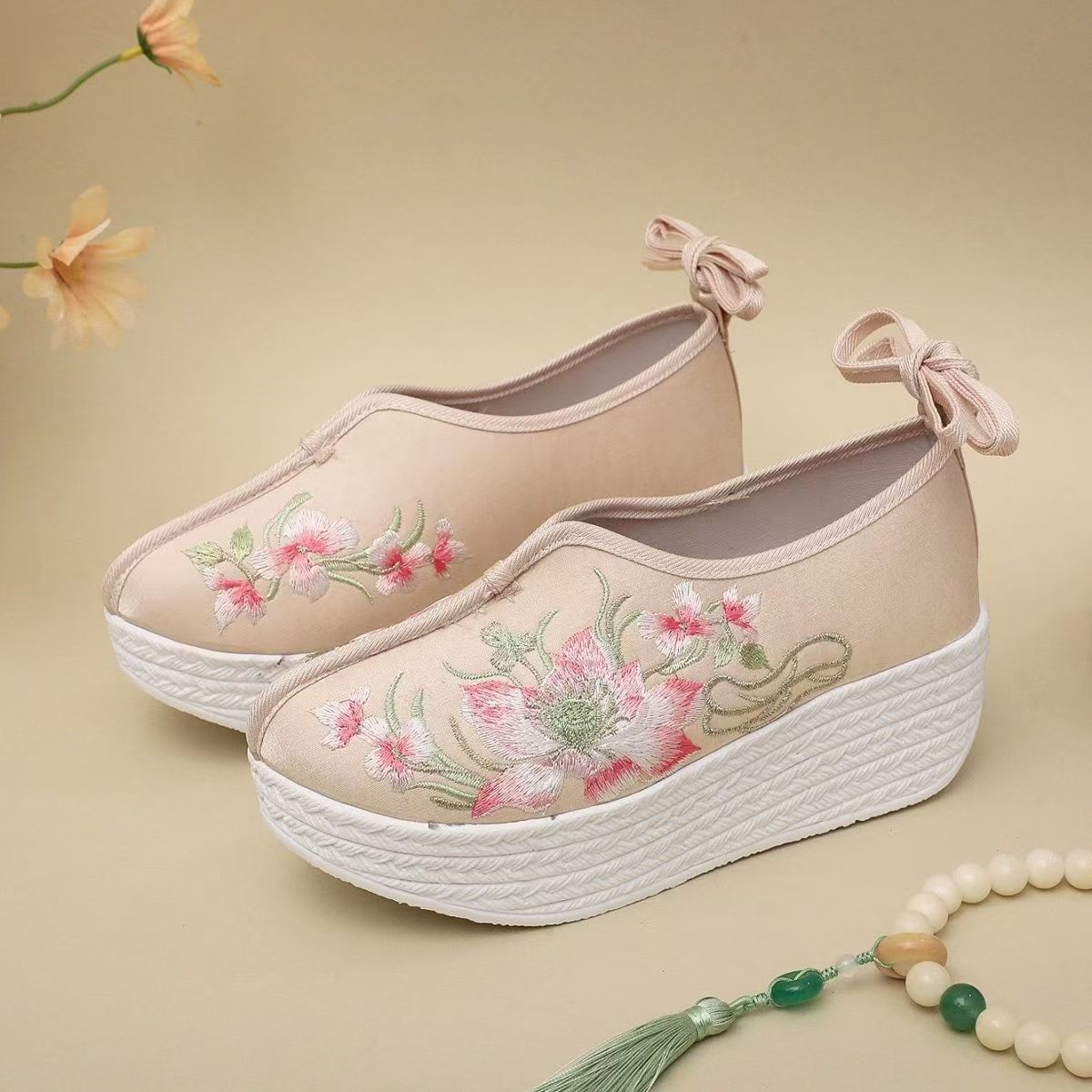 Chaussures compensées brodées  - Embroidery Skirt avis et prix