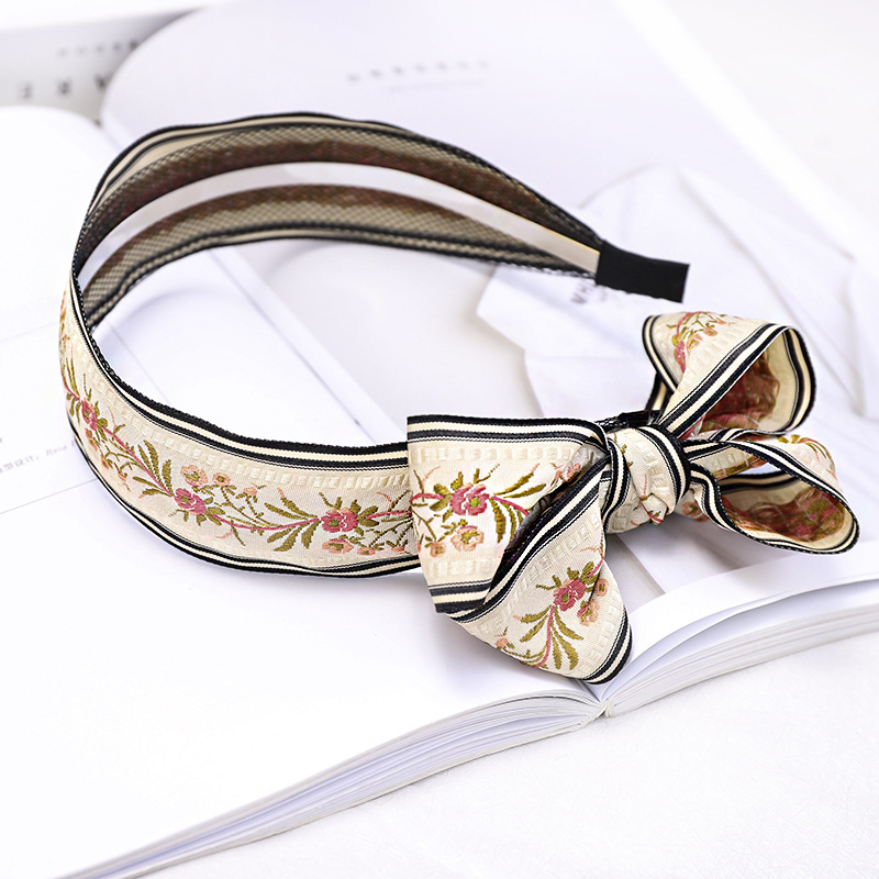 Ensemble d'accessoires pour ch - Embroidery Knot avis et prix