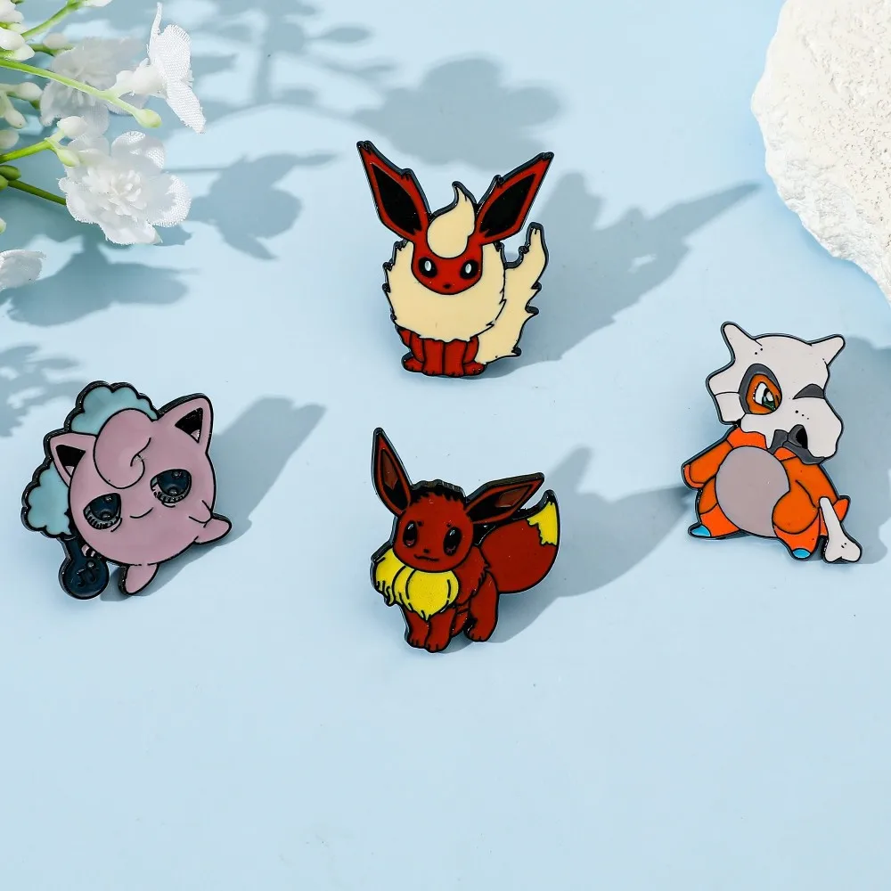 Lot de 4 Broches Personnages d - Embroidery Outfit avis et prix