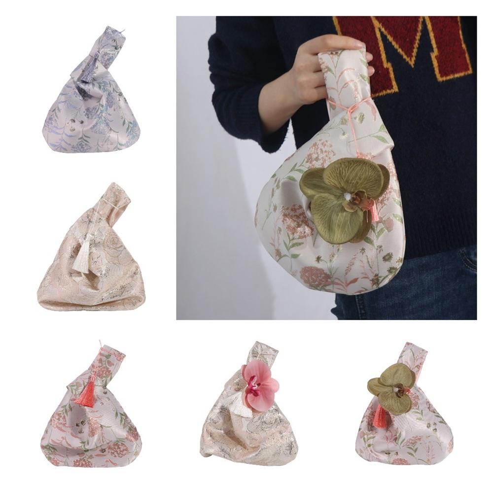Sac de Poignet à Nministériels - Embroidery Knot avis et prix
